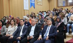Mersin'de 'Erken Teşhis Hayat Kurtarır' temalı konferans