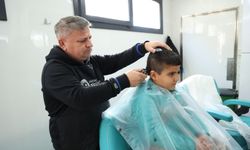Mobil kuaförden 6 yıllık müthiş performans… Mobil Kuaför Tırı köy köy dolaşıyor