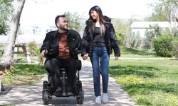 Okul yıllarına dayanan arkadaşlıkları engel tanımayan aşka dönüştü