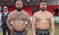 Antalya Kumluca Yağlı Güreşleri'ni Orhan Okulu kazandı! Paşa'nın aslanı rövanşı da vermedi
