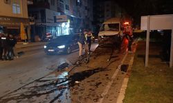 Alkollü sürücü kırmızı ışıkta bekleyen araçlara çarptı