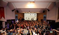 Akdeniz Üniversitesi’nde 101 öğrenci ilk kez mezun oldu
