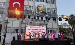 Okul bahçesinde Türkiye mozaiği sergilendi