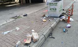 Kepez’de çöp toplama kirliliği, vatandaşlar görüntüler karşısında tepki gösterdi