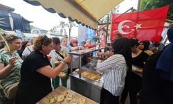 Korkuteli Belediyesi Alanya Uluslararası Festivali’nde lezzet rüzgarı estirdi