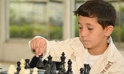 Kumluca’da satranç turnuvası heyecanı