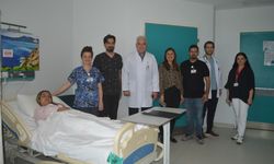 Muğla Eğitim ve Araştırma Hastanesi'nde cerrahiye alternatif ilk uygulama