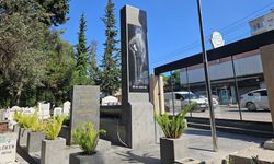 Dünya tarihine damga vuran kahraman Yüzbaşı Aker'e Antalya’da anıt mezar