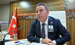 ORC anketinde Başkan Böcek'in büyük başarısı... O listede 2. sırada yer aldı
