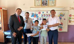 Başkan Pütün Ferdi Zeyrek’i unutmadı... Öğrencilerin mutluluklarına ortak oldu