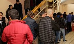 Evsizlerin yurdu haline geldi… Soğukta ve sıcakta evsizler oraya sığınıyor