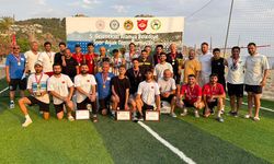 Geleneksel Alanya Belediyespor ayak tenisi turnuvası sona erdi