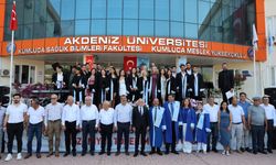 Kumluca MYO'da mezuniyet töreni yapıldı