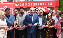 Antalya’da öğrencilerden Başkan Kocagöz’e teşekkür