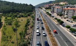 Muğla’da bayram bereketi... Trafik durma noktasına geldi