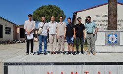 Nazilli’de karne töreninde ilginç hediye