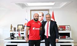 Muratpaşa CW Enerji'de şampiyonluğa koşuyor