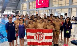 Antalyaspor Yüzme Gelişim Ligi finalinde