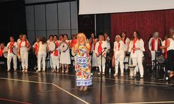 Antalya'da bir yaz konseri! Unutulmayan şarkılar Antalya’da yankılandı