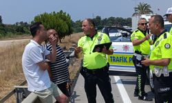 Alkollü sürücü otomobile çarpıp kaçtı, kovalamaca sonucu yakalandı