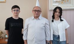 Erdemli LGS'de iki Türkiye birincisi çıkardı