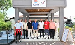 Antalya’nın başpehlivanı Kırkpınar’a Antalya lezzetleriyle uğurlandı