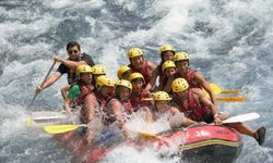 Köprüçay rafting tutkunlarının ilgi odağı oldu