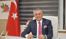 Kemer Belediye Başkanı Necati Topaloğlu Rus’ların sorularını yanıtladı
