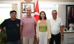 Kemer’in gururu Öztürk’ten Başkan Topaloğlu’na ziyaret