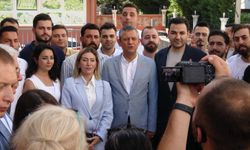 Özgür Özel, cezaevinde Muhittin Böcek’i ziyaret etti