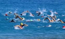 Salda Gölü'nde Triatlon heyecanı