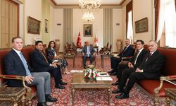 TBMM Başkanı Kurtulmuş, Meclis’te grubu bulunan siyasi partilerin grup başkanvekillerini kabul etti