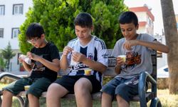 Mersin'de çocuklara yaz boyu ücretsiz dondurma keyfi