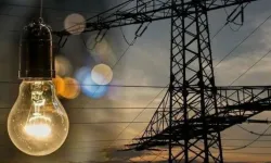 Yaz ortasında Antalya elektriksiz kaldı… CK Akdeniz’e tepki çığ gibi büyüdü