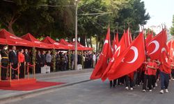 Antalya'da Zafer Bayramı kutlandı