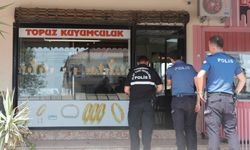 Kuyumcuya dehşeti yaşatıp 18 bilezikle kaçmıştı, aynı gün kıskıvrak yakalandı