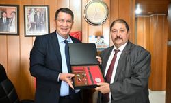 Başkan Adlıhan Dere’den esnafa net mesaj: “Biz biriz, beraberiz”