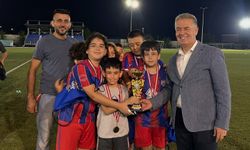 Buharkent'te futbol şöleni sona erdi, kupalar sahiplerini buldu