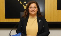 Burcu Köksal AK Parti iddialarına yanıt verdi: "CHP'nin evladıyım"