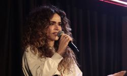 Bengi Apak’la Büyülü Değil stand-up gösterisine hazır olun