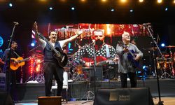 Gipsy Kings by Andre Reyes ve ASH, Didim’de müzikseverlerle buluştu