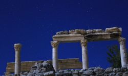 Gladyatörler şehri Kibyra'da meteor yağmurunda görsel şölen yaşandı