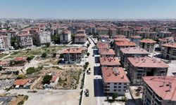 Karatay’da asfalt seferberliği sürüyor