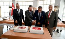 Kemer’de Zafer Bayramı töreni