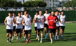 Antalya ekibi, futbol mucizesini gerçekleştirdi! 10 günlük antrenmanla puan aldılar