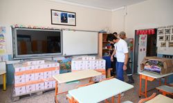 Kırtasiye malzemelerinin dağıtımı devam ediyor