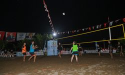 Kumluca’da 30 Ağustos Zafer Kupası Plaj Voleybolu Turnuvası başladı!