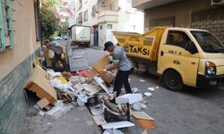 Mersin'de çöp taksiler mobilya atıkları için nöbette