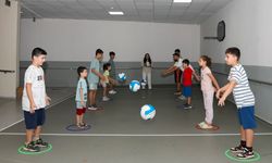 Mersin'de Engelsiz Yaşam Merkezi özel bireyleri spora teşvik ediyor
