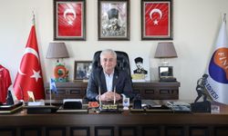 Finike Belediye Başkanı Geyikçi'den köşe yazısına tokat gibi yanıt... “Kaleme alınan metin şantaj imasıdır”